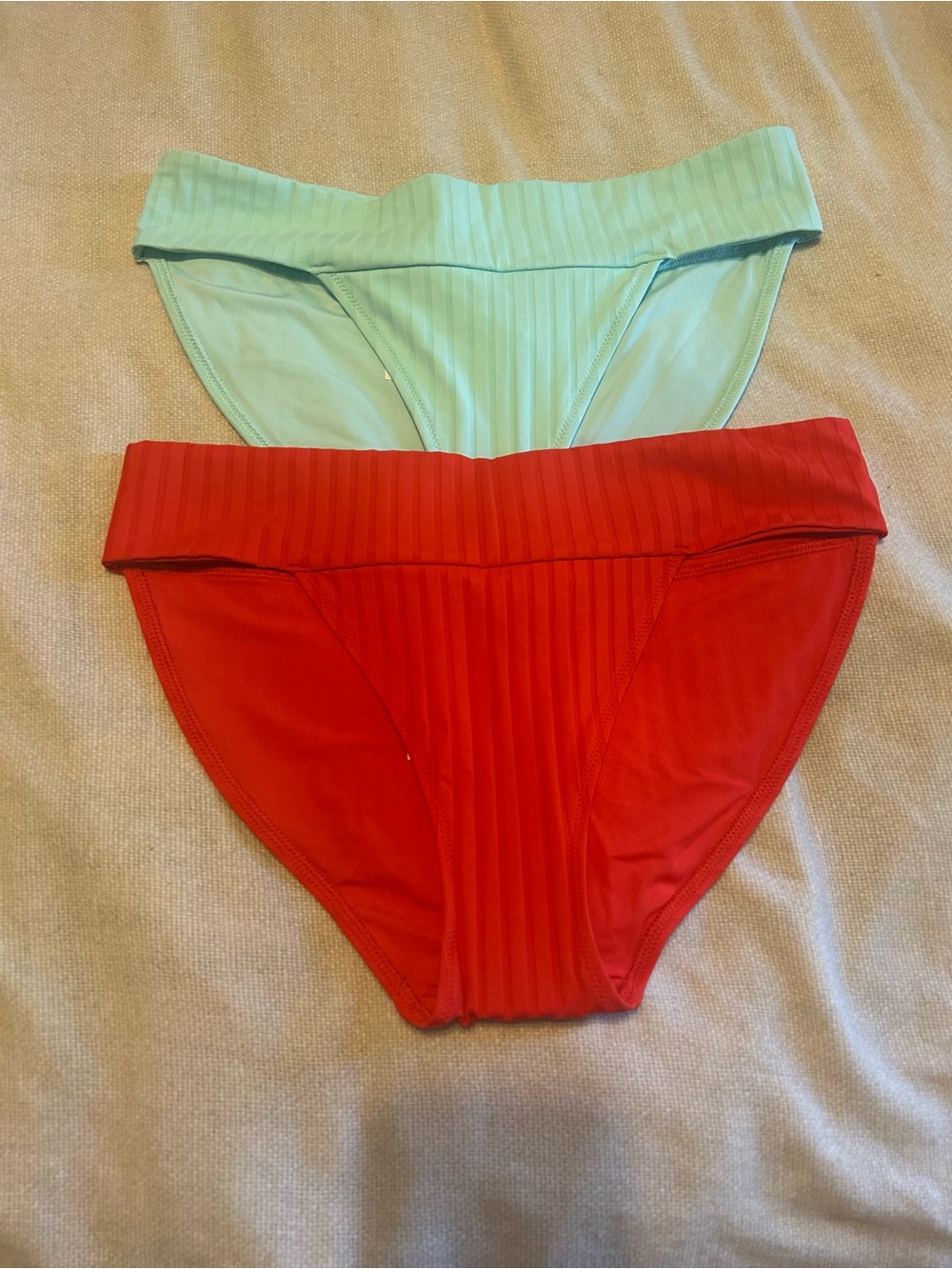 Lot of Aerie rubbed bikini bottoms size M NWT